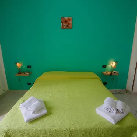 Apartment Ai Confini Del Sole *